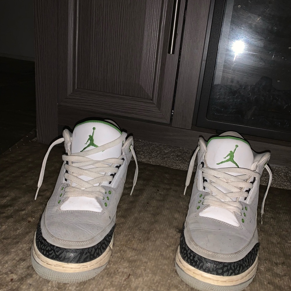 Jordan Sneakers White and Green
